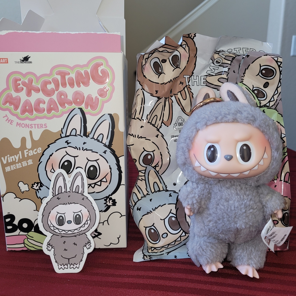 LABUBU The Monsters - Exciting Macaron - Sesame Bean